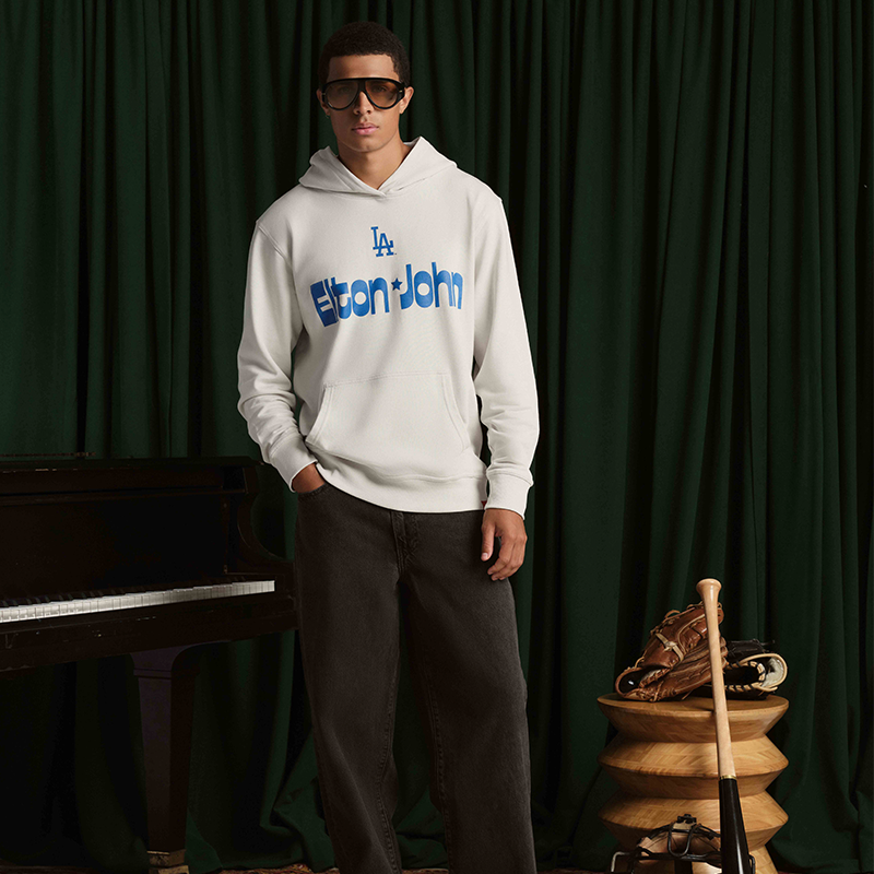 Sportiqe Grey Hoodie Lifestyle 2